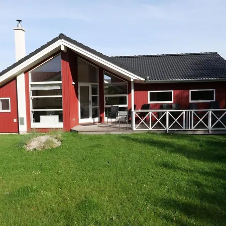 Grosses Familienhaus Mit *